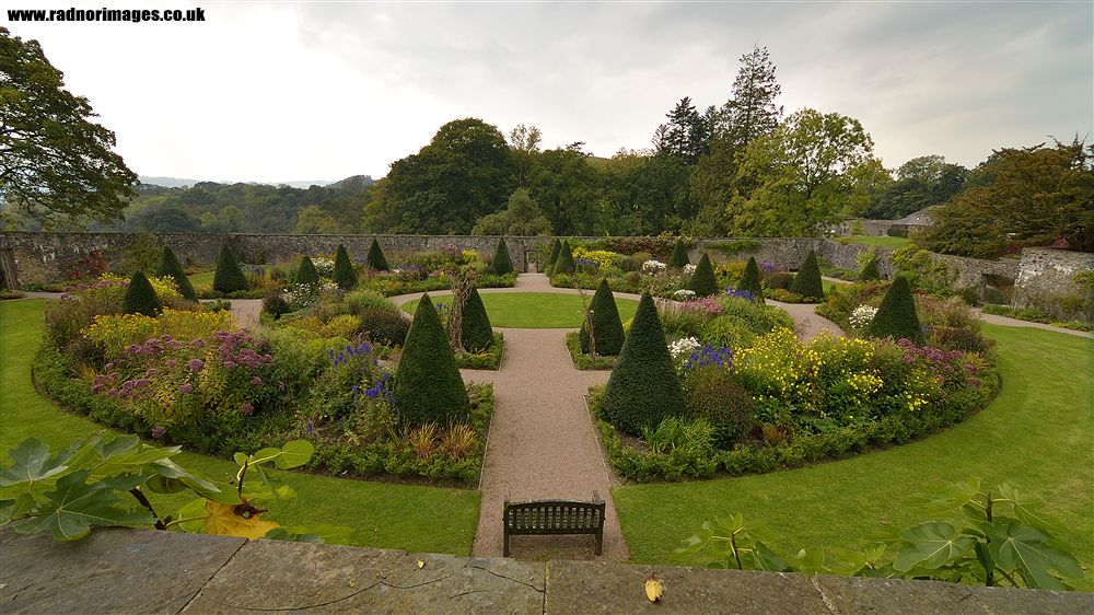Aberglasney Gardens