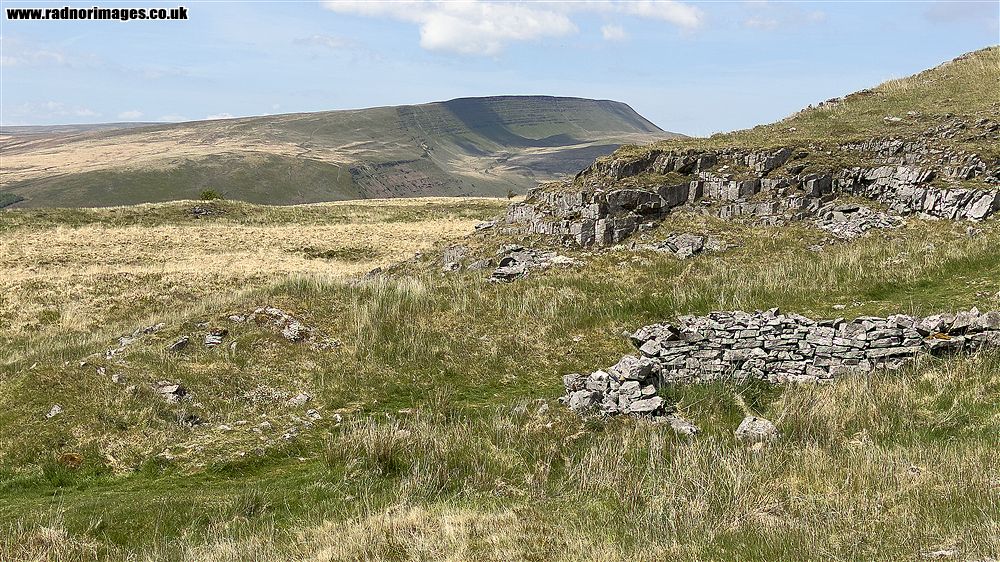 Ogof Ffynnon Ddu