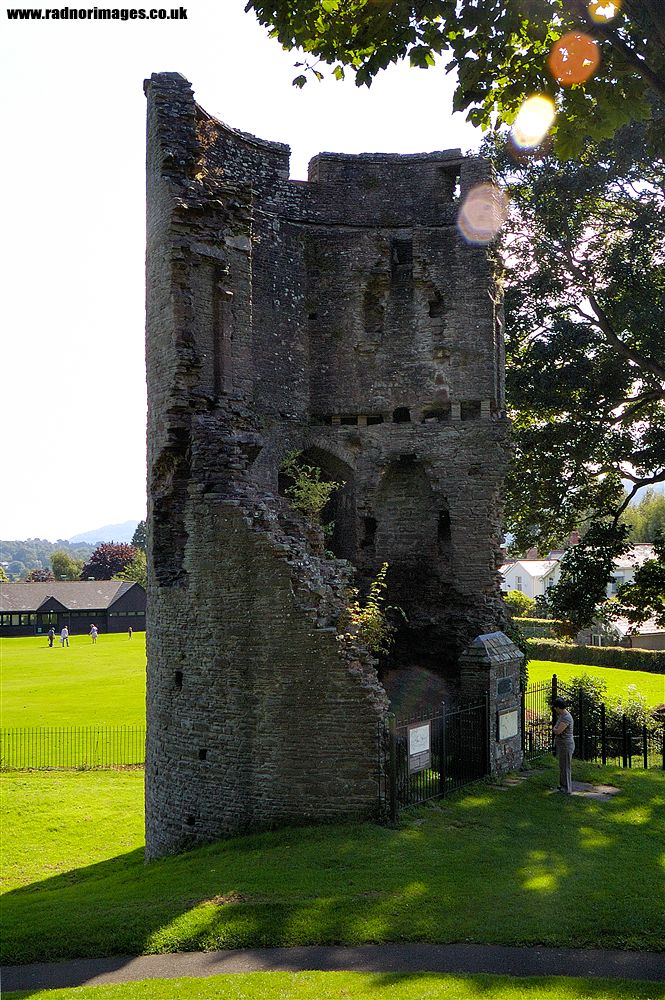 Crickhowell